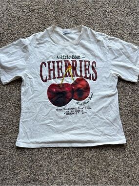 Aelfric Eden Women’s Cherries oversized tee